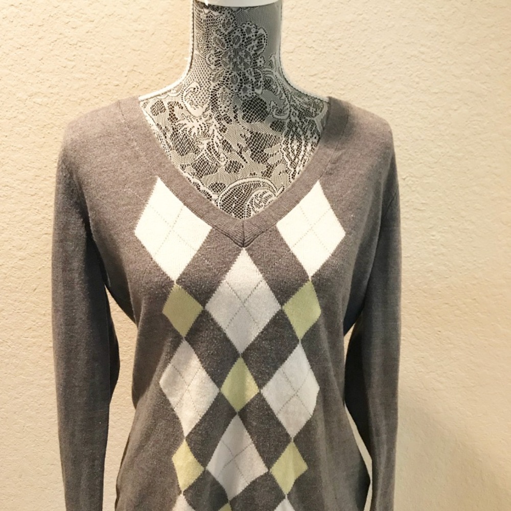 New York and Company Sweater